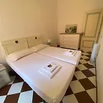 Casa Miki Front And Portofino راباللو